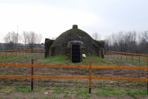 Ghiacciaia della frazione Regona